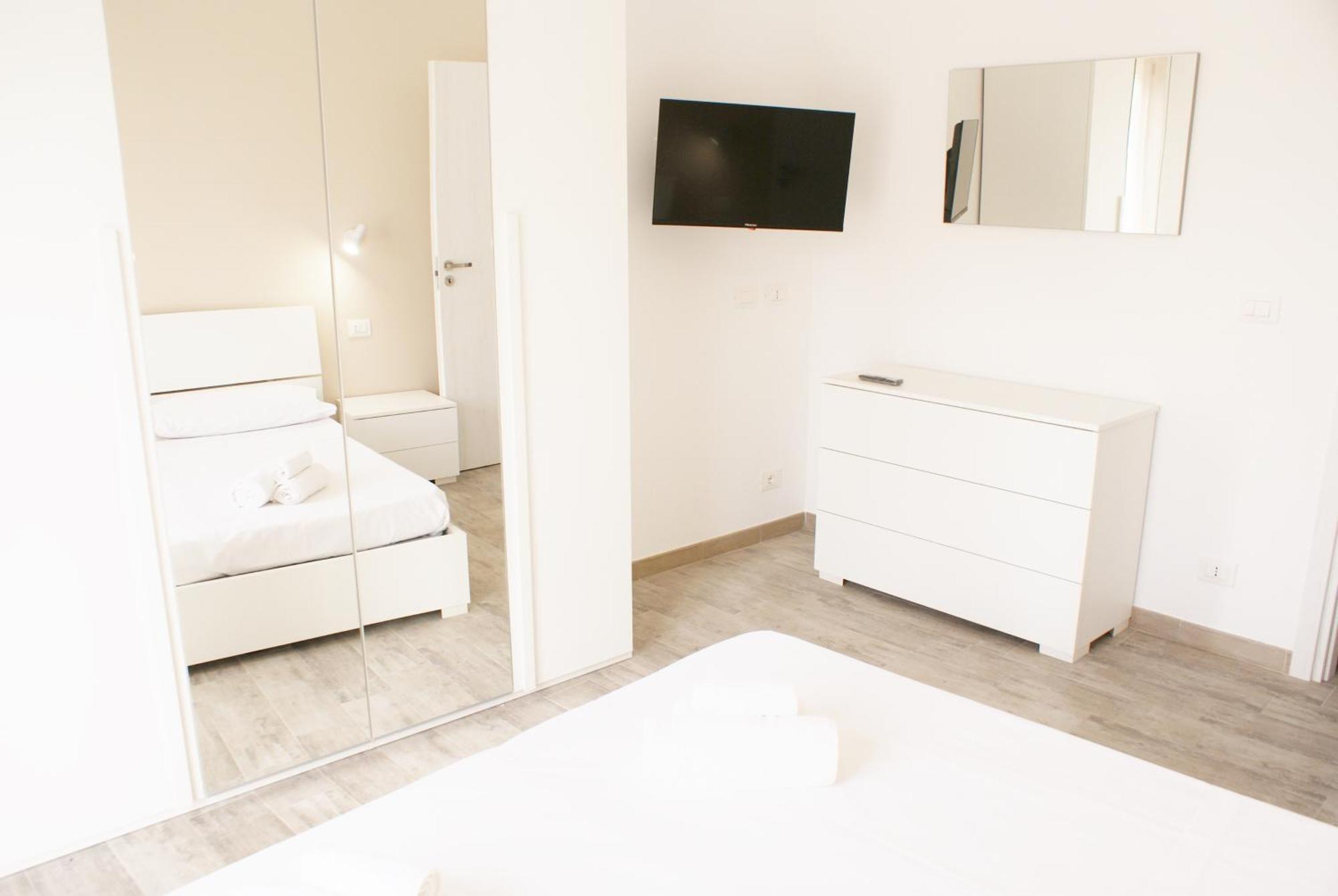 Bloom Tropea Aparthotel Ciaramiti ภายนอก รูปภาพ